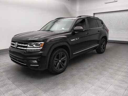 Used 2020 Volkswagen Atlas SE w/ Panoramic Sunroof Package FWD image 2