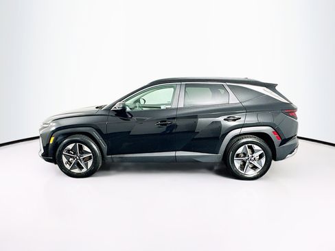 Used 2025 Hyundai Tucson SEL FWD image 4