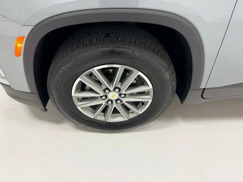 Certified 2023 Chevrolet Traverse LT AWD/4WD image 19