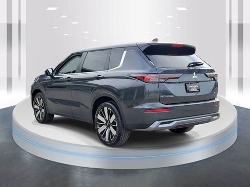 New 2026 Mitsubishi Outlander SE AWD/4WD image 4