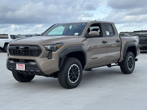 New 2026 Toyota Tacoma TRD Off-Road AWD/4WD image 11