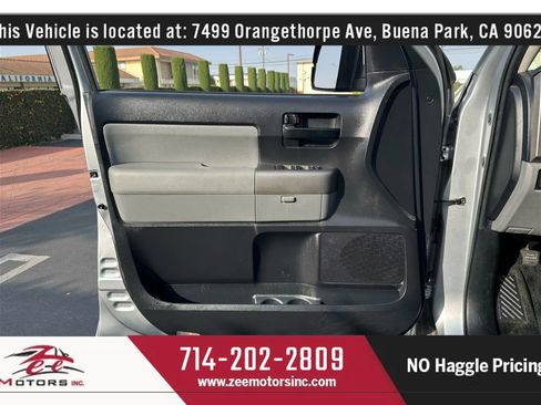 Used 2016 Toyota Sequoia SR5 image 48