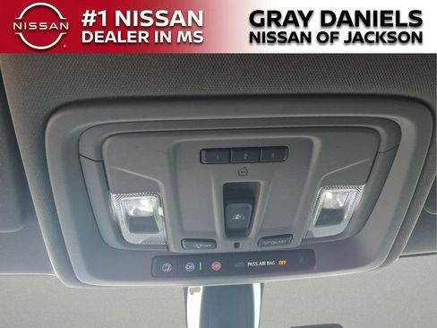 Used 2020 Chevrolet Silverado 1500 RST AWD/4WD image 21