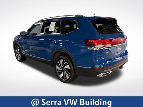 Certified 2025 Volkswagen Atlas SEL AWD/4WD image 3