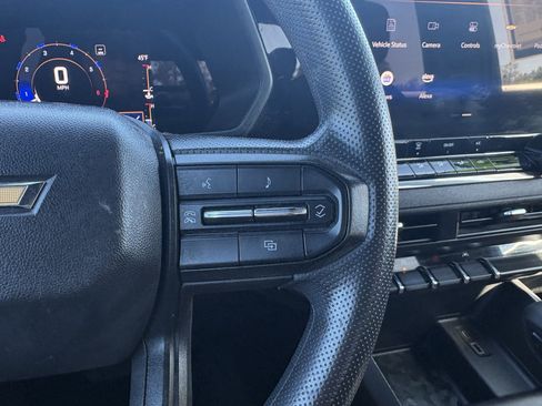 Used 2023 Chevrolet Colorado W/T image 17