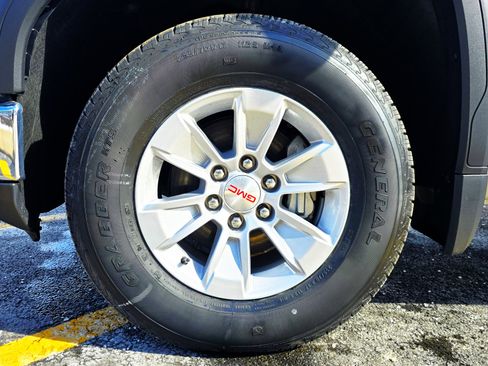 New 2025 GMC Sierra 1500 Pro w/ Pro Value Package image 11