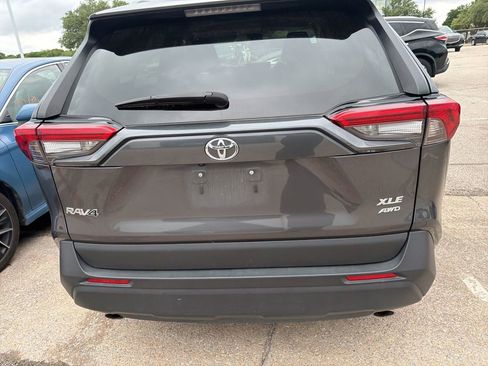 Used 2025 Toyota RAV4 XLE image 7