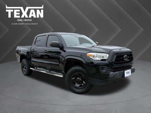 Used 2020 Toyota Tacoma SR image 1