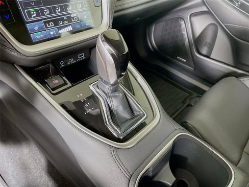 Used 2025 Subaru Legacy Limited w/ Popular Package #3 image 19