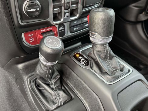 New 2026 Jeep Gladiator Mojave AWD/4WD image 7
