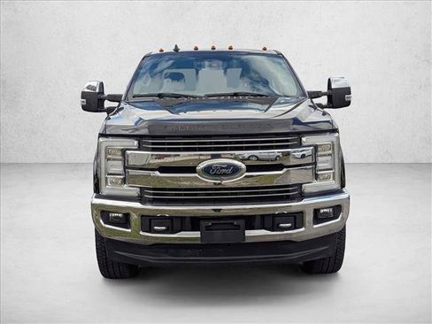 Used 2019 Ford F350 Lariat w/ Lariat Ultimate Package image 2
