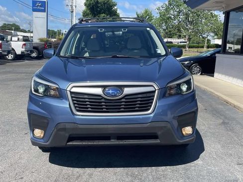 Used 2021 Subaru Forester Premium AWD/4WD image 2