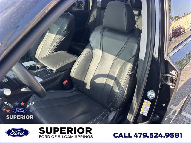 Used 2023 Acura MDX w/ Technology Package FWD image 20
