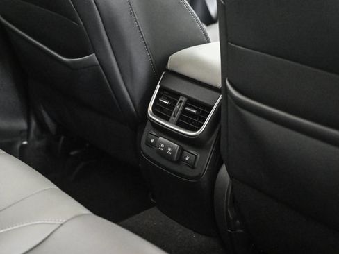 Used 2021 Subaru Outback Limited XT AWD/4WD image 17