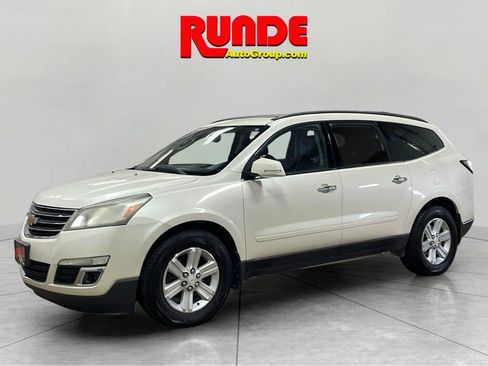 Used 2013 Chevrolet Traverse LT image 1