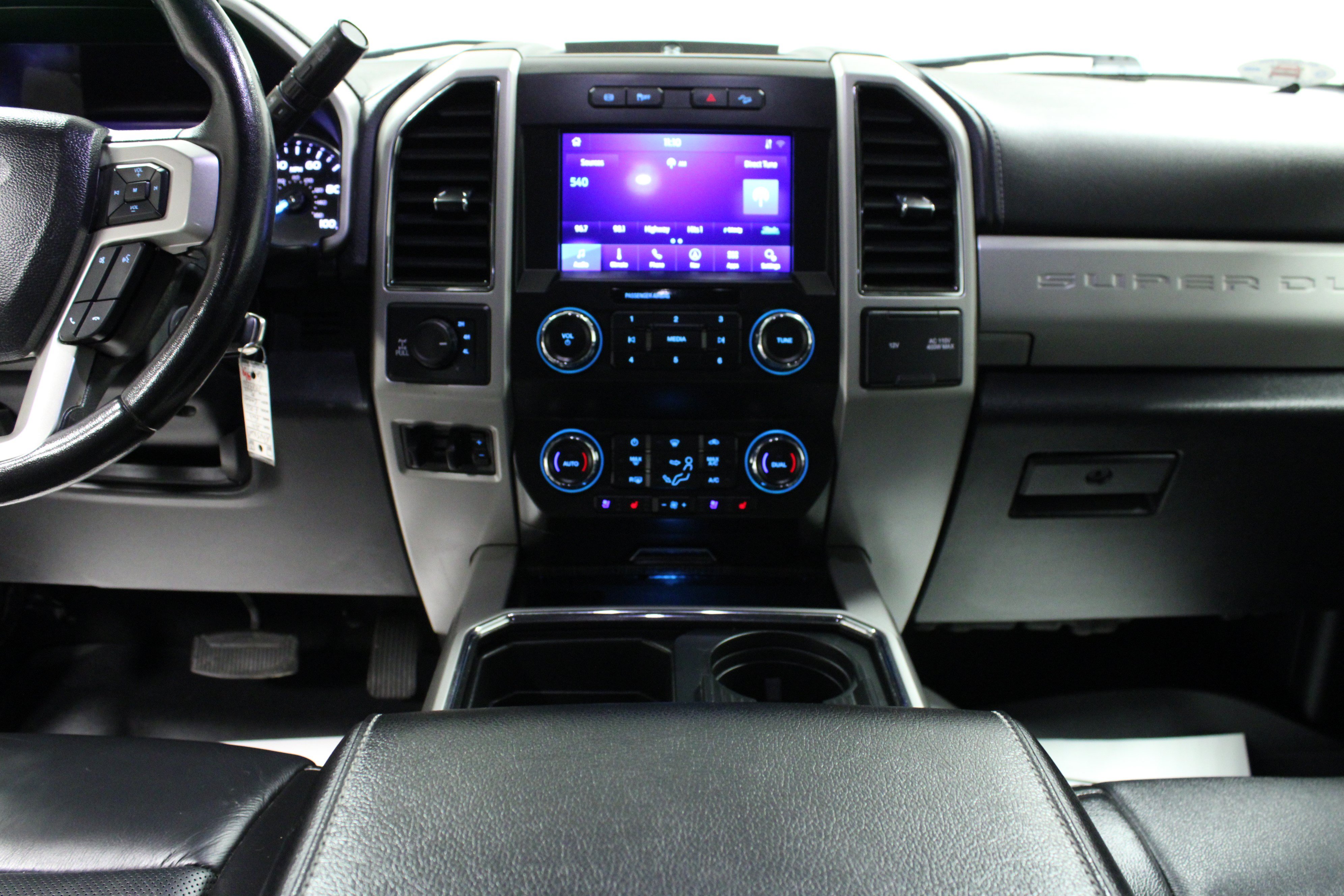 Used 2021 Ford F250 Lariat w/ Lariat Value Package AWD/4WD image 18