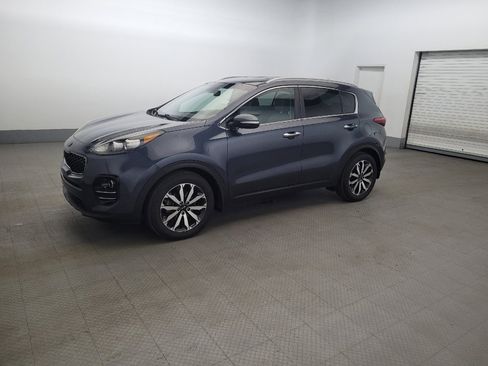 Used 2019 Kia Sportage EX FWD image 2