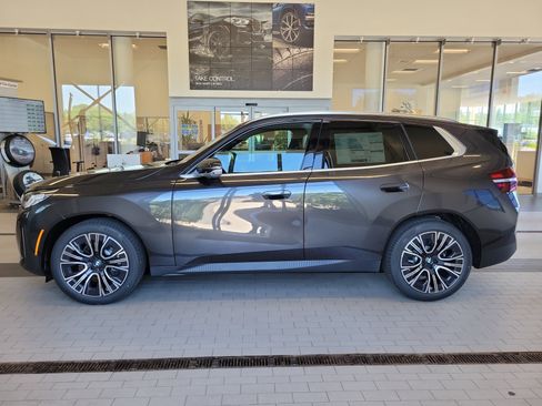 New 2026 BMW X3 xDrive30i w/ Premium Package AWD/4WD image 2
