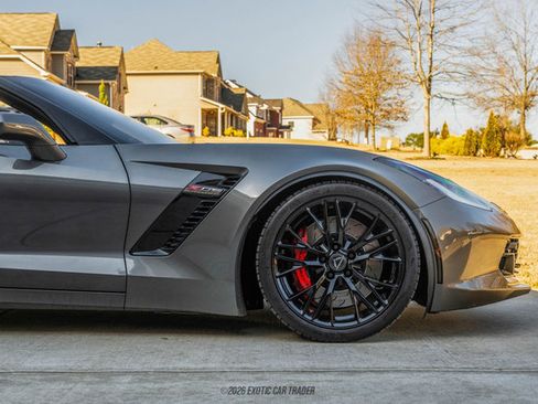 Used 2016 Chevrolet Corvette Z06 w/ 3LZ Preferred Equipment Group image 11