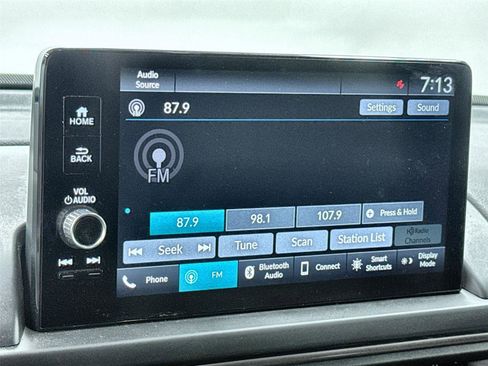 Used 2023 Honda Pilot TrailSport image 23