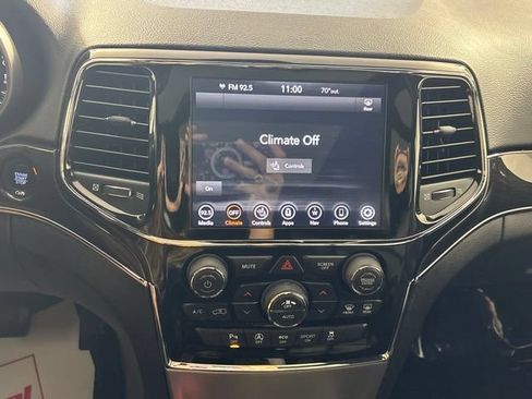 Used 2021 Jeep Grand Cherokee Trailhawk w/ Trailhawk Luxury Group AWD/4WD image 43