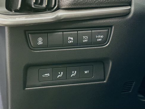 Used 2025 MAZDA CX-90 3.3 Turbo w/ Premium Sport Pkg image 16