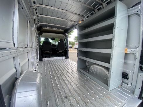 Used 2023 RAM ProMaster 2500 w/ Driver Convenience Group FWD image 14