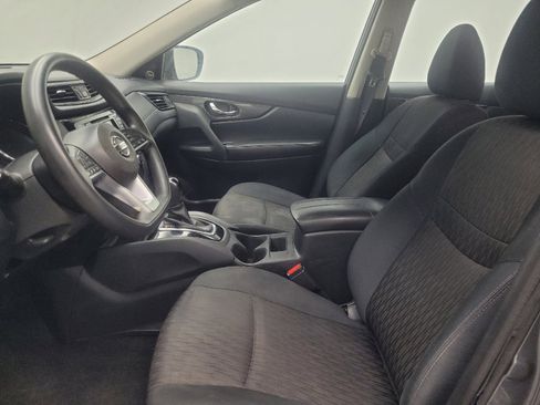 Used 2018 Nissan Rogue S AWD/4WD image 17