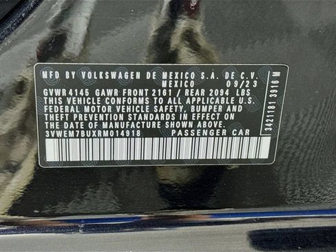 Used 2024 Volkswagen Jetta SE FWD image 29
