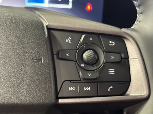 New 2026 Nissan Sentra SV w/ SV Convenience Package image 19