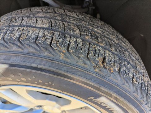 Used 2023 Chevrolet Tahoe LT image 10