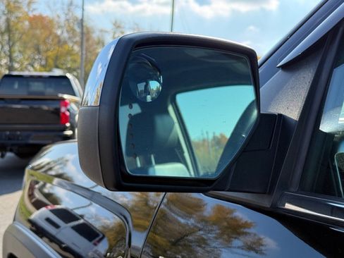 Used 2015 Chevrolet Silverado 1500 LTZ AWD/4WD image 35