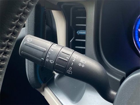 Used 2023 Ford Bronco Wildtrak image 22