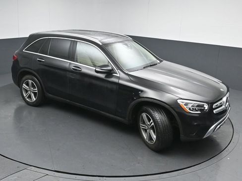 Used 2020 Mercedes-Benz GLC 300 4MATIC image 42