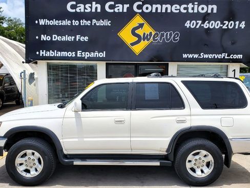 Used 1999 Toyota 4Runner SR5 AWD/4WD image 9