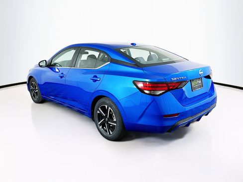 Used 2024 Nissan Sentra SV image 5