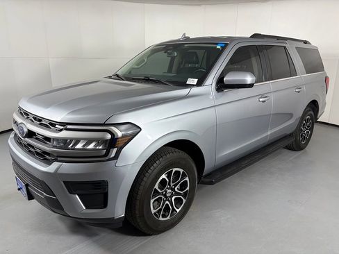 Used 2024 Ford Expedition Max XLT RWD image 6
