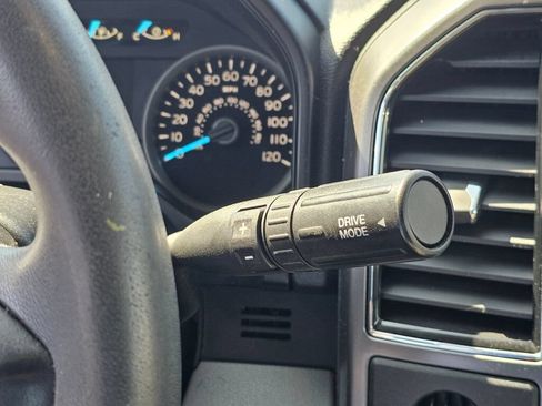 Used 2018 Ford F150 XLT RWD image 36