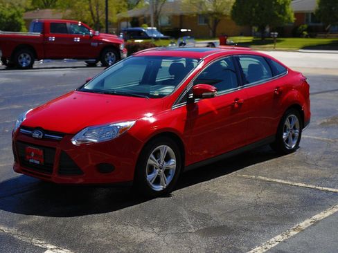 Used 2013 Ford Focus SE FWD image 3