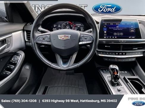 Used 2023 Cadillac CT5 Premium Luxury image 5