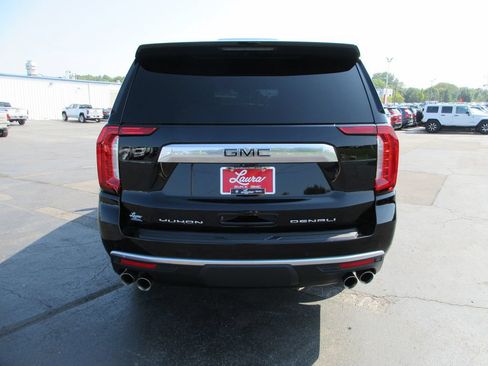 Used 2024 GMC Yukon XL Denali w/ Denali Reserve Package AWD/4WD image 7