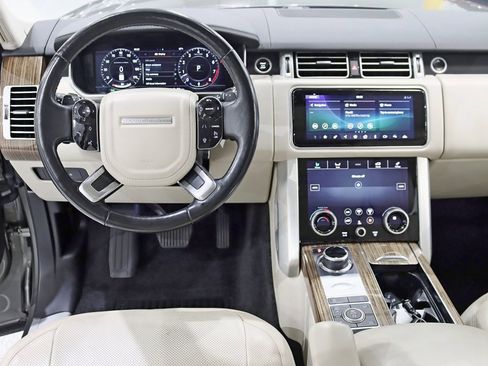 Used 2018 Land Rover Range Rover Long Wheelbase Supercharged image 14