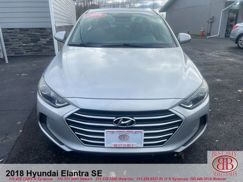 Used 2018 Hyundai Elantra SE w/ Cargo Package image 8