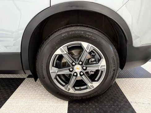 Used 2025 Chevrolet Blazer LT image 12