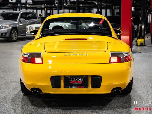 Used 2001 Porsche 911 Carrera 4 image 4