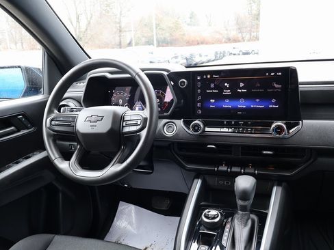 Used 2024 Chevrolet Colorado Trail Boss w/ Advanced Trailering Package image 25