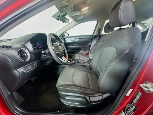 Used 2024 Kia Forte LXS FWD image 13
