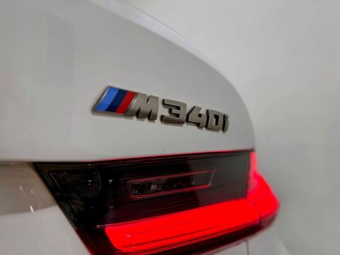 Used 2021 BMW M340i w/ Driving Assistance Package image 9