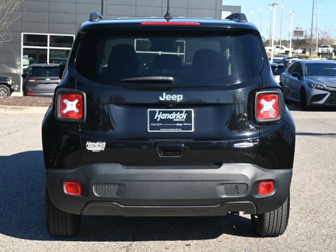 Used 2020 Jeep Renegade Latitude image 38