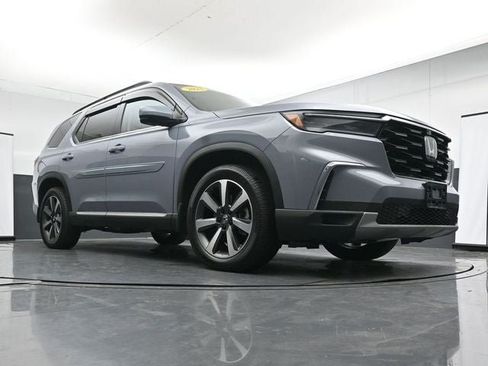 Used 2023 Honda Pilot Elite image 27